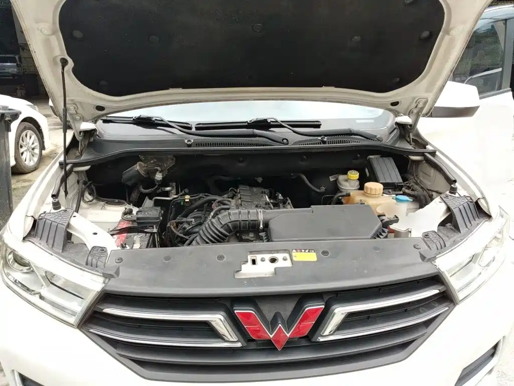 Wuling Hongguang — миниатюра 16