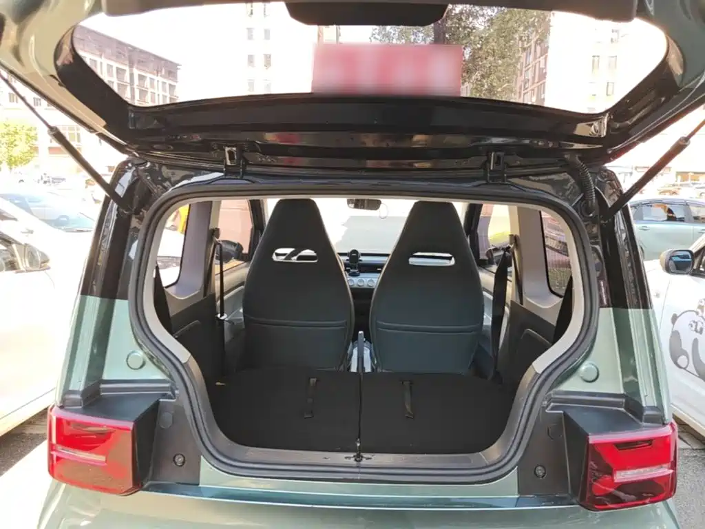Wuling MINIEV — миниатюра 19