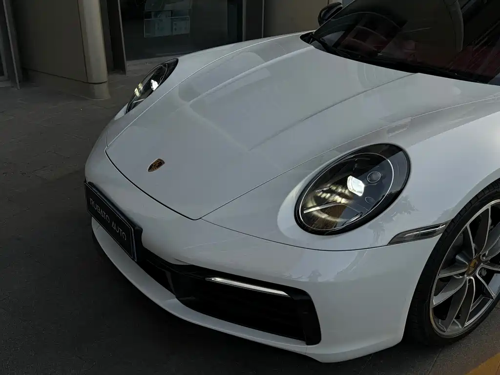 Porsche 911 2020 Carrera 3.0T