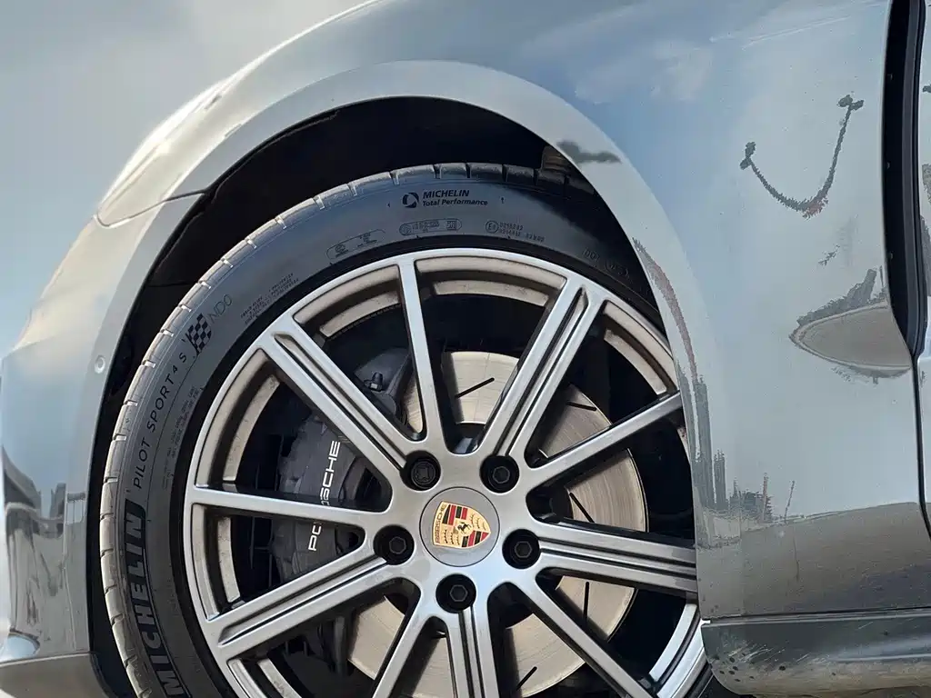Porsche Panamera — миниатюра 16