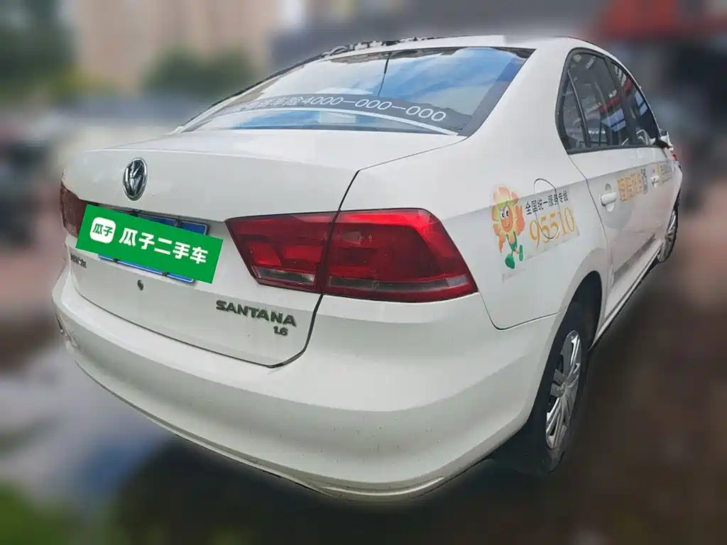 Volkswagen Santana — миниатюра 6