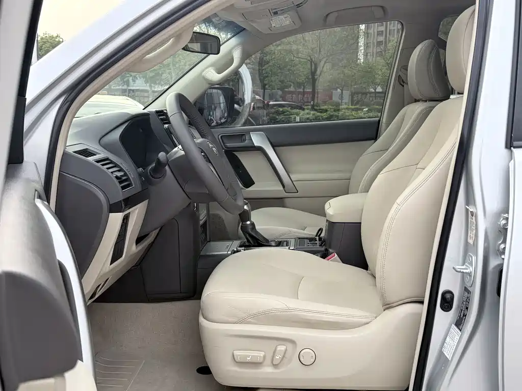 Toyota Land Cruiser Prado 2019 4.0L