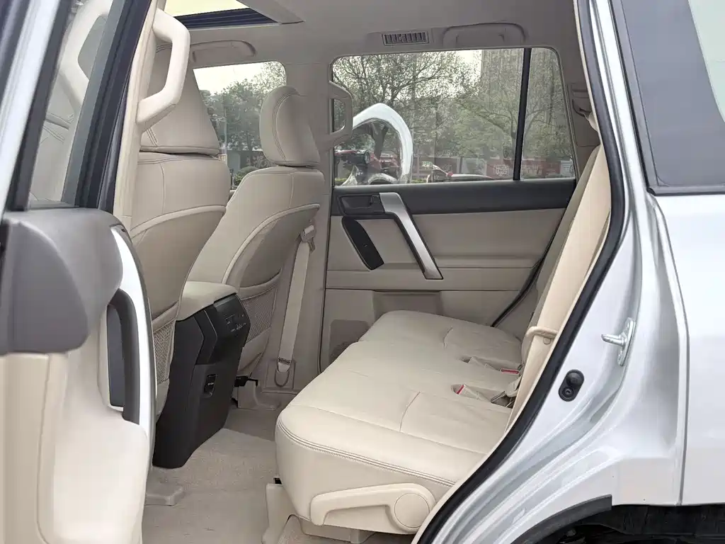 Toyota Land Cruiser Prado 2019 4.0L