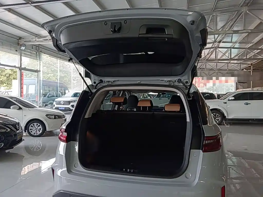 Geely Haoyue PRO — миниатюра 19