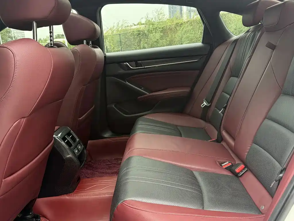 Honda Inspire — миниатюра 7