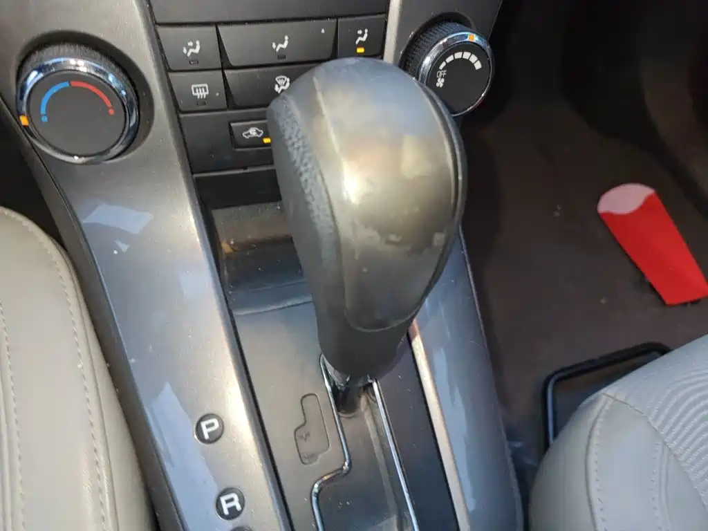 Chevrolet Cruze — миниатюра 15