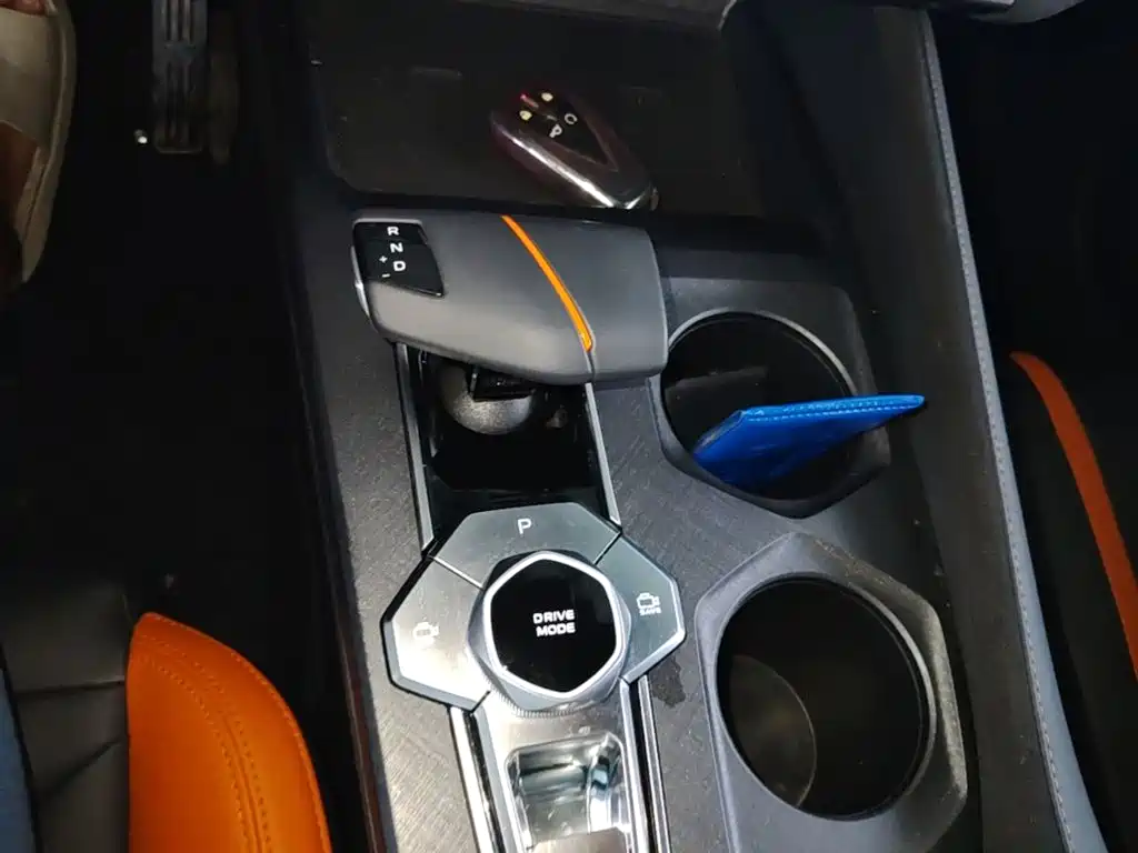 Changan UNI-V — миниатюра 14