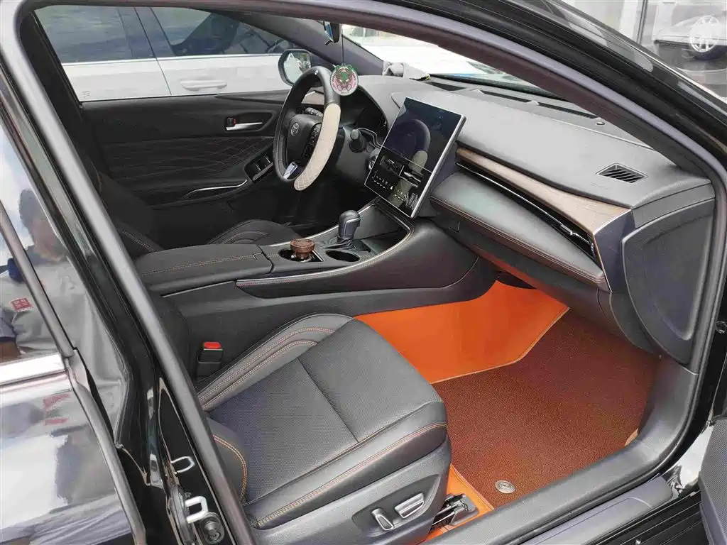 Toyota Avalon — миниатюра 7