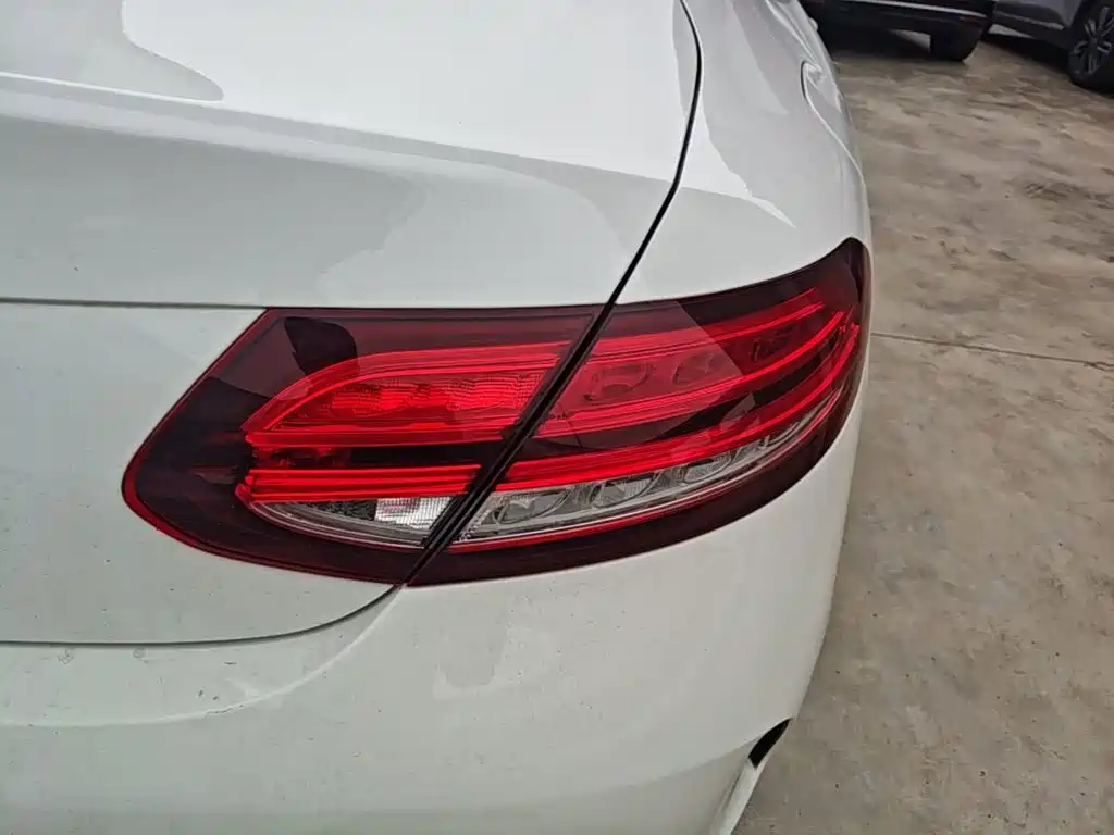 Mercedes-Benz C-Class (Import) — миниатюра 8
