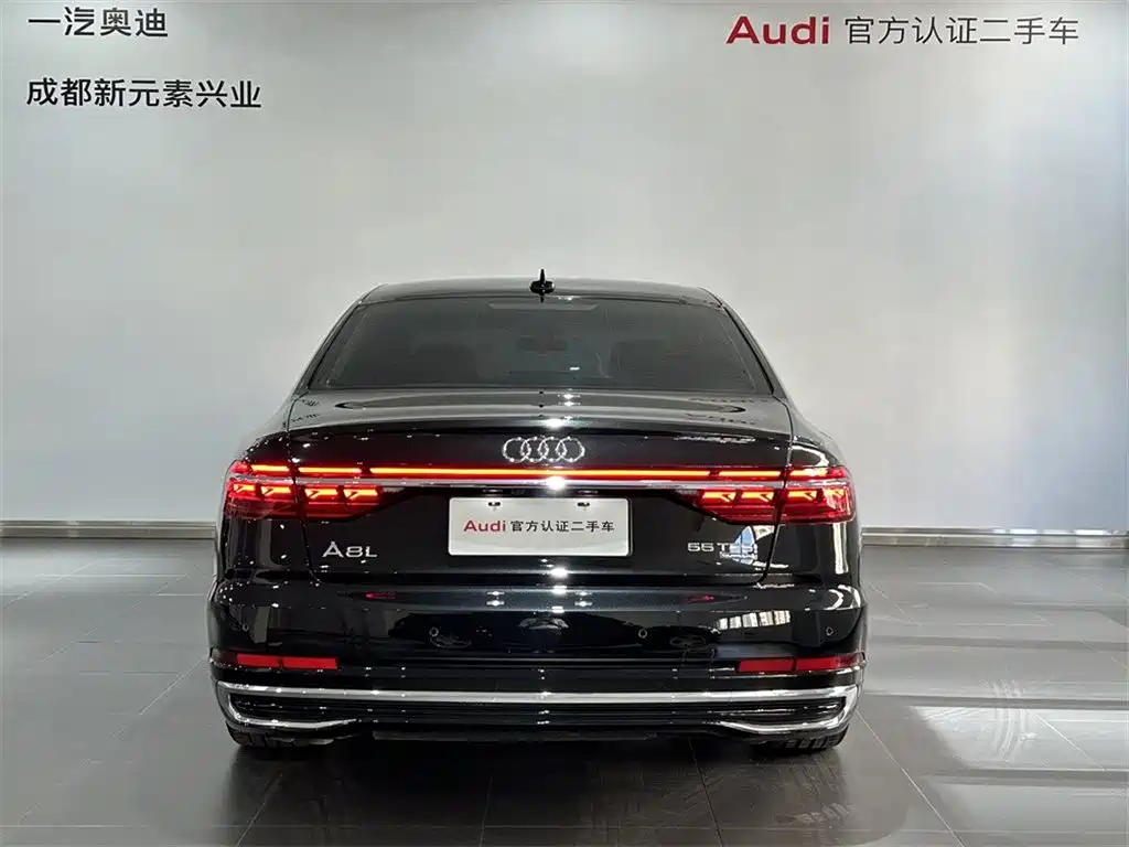 Audi A8 — миниатюра 5
