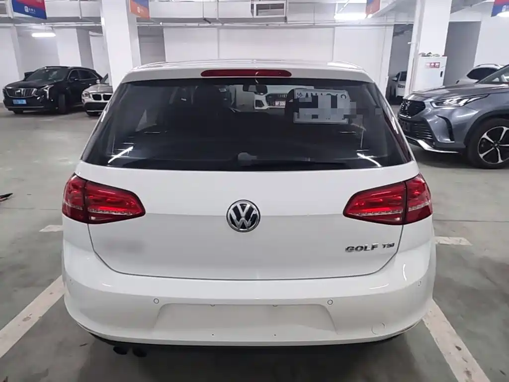 Volkswagen Golf — миниатюра 6