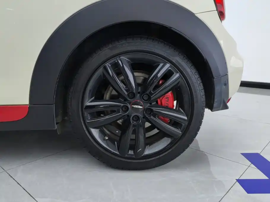 MINI Mini — миниатюра 6