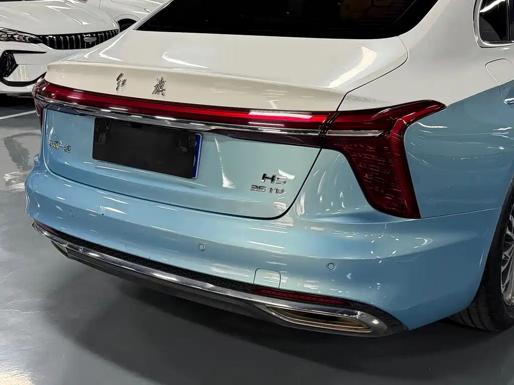 Hongqi Hongqi H5 — миниатюра 14