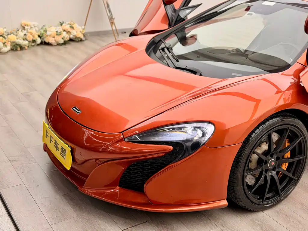 McLaren 625C 2015 3.8T Spider