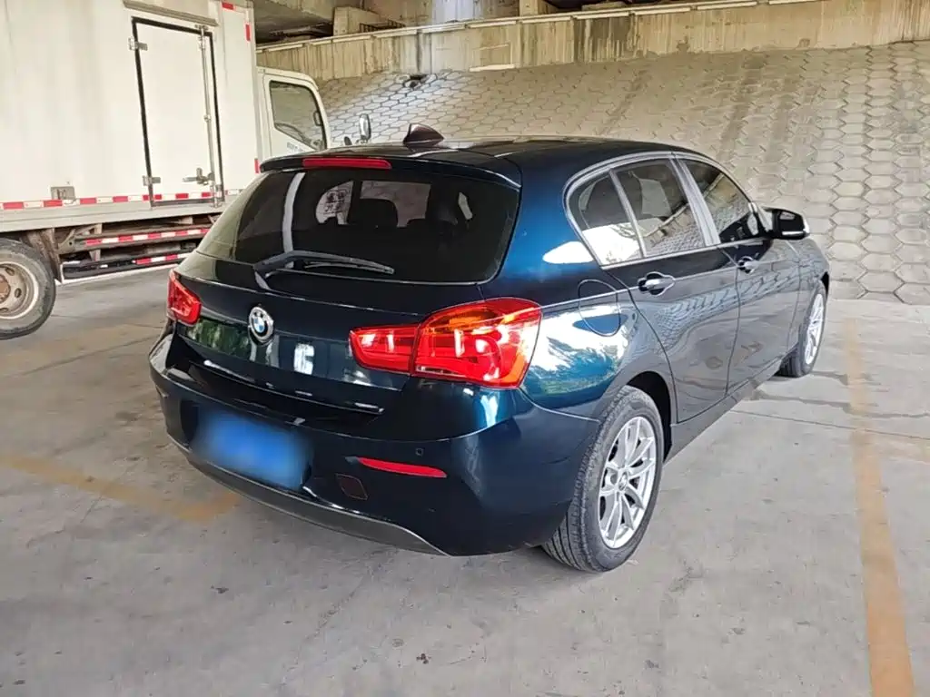 BMW 1 Series (Import) — миниатюра 7