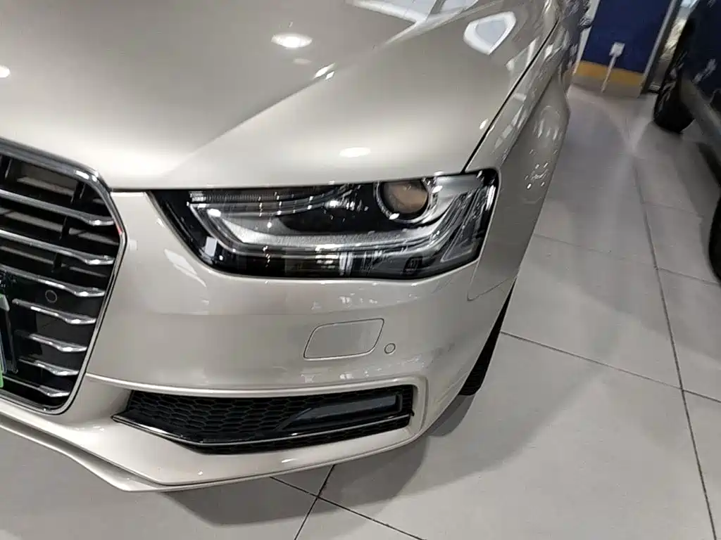 Audi A4L — миниатюра 24