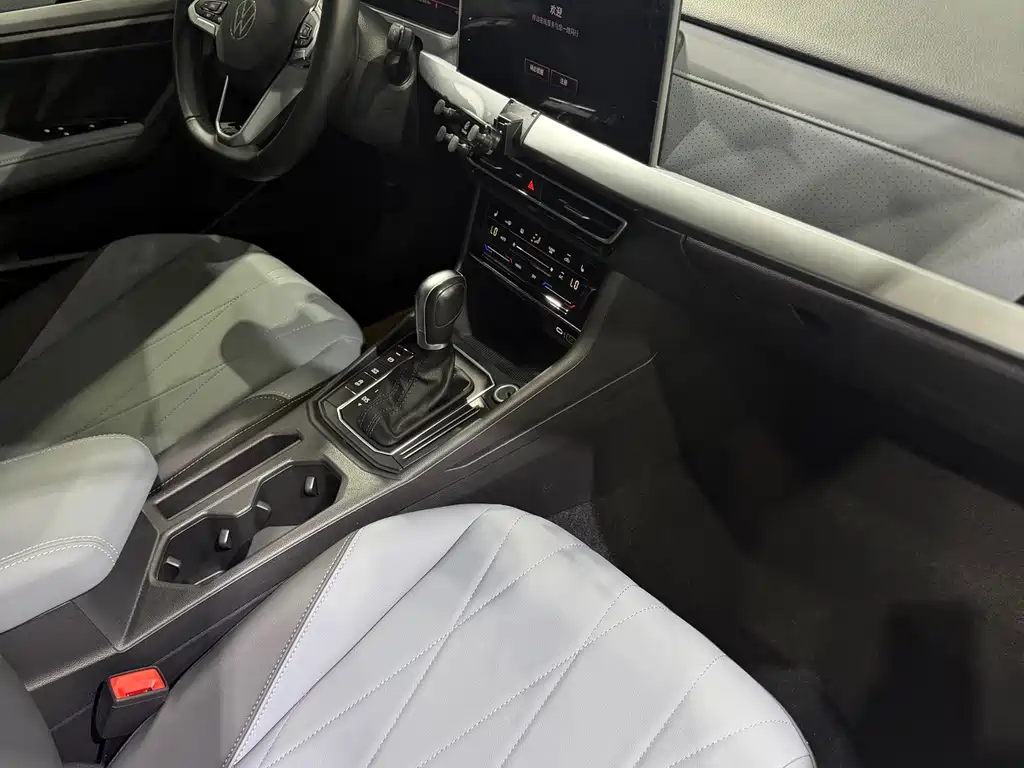 Volkswagen Lavida — миниатюра 15