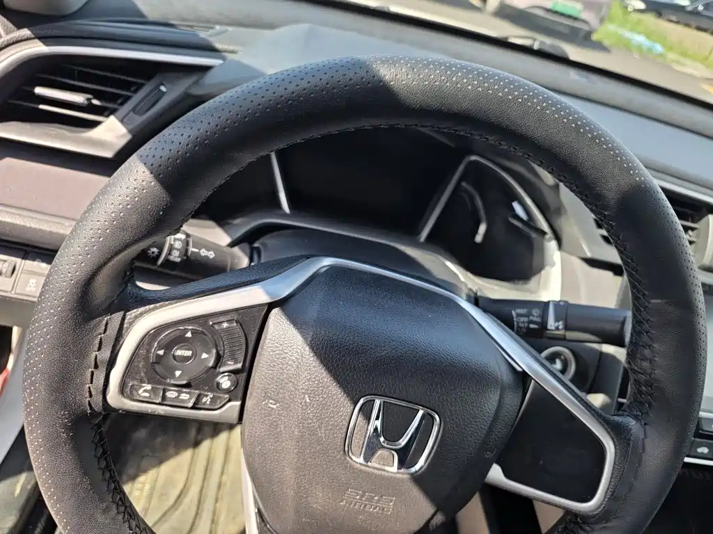 Honda Civic — миниатюра 14