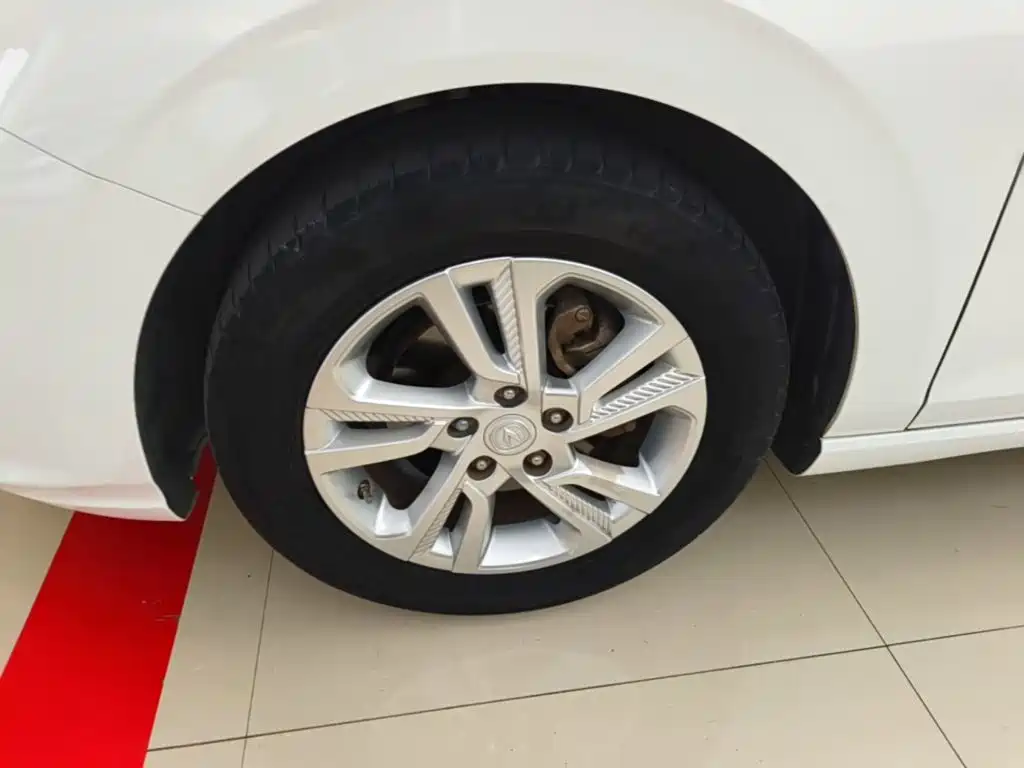 Changan Eado — миниатюра 23