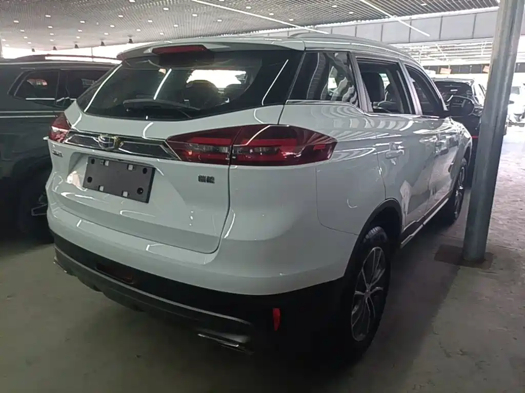 Geely Boyue — миниатюра 7