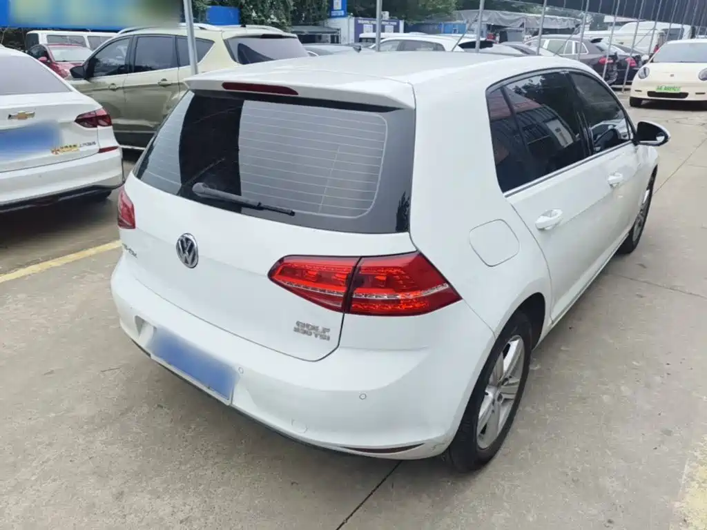 Volkswagen Golf — миниатюра 7