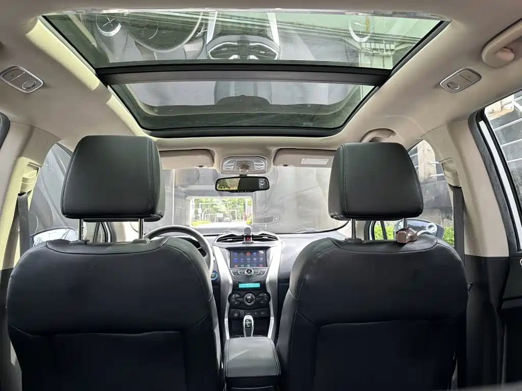 BYD Yuan EV — миниатюра 13