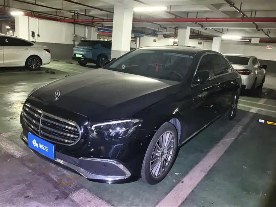 Mercedes-Benz E-Class 2022