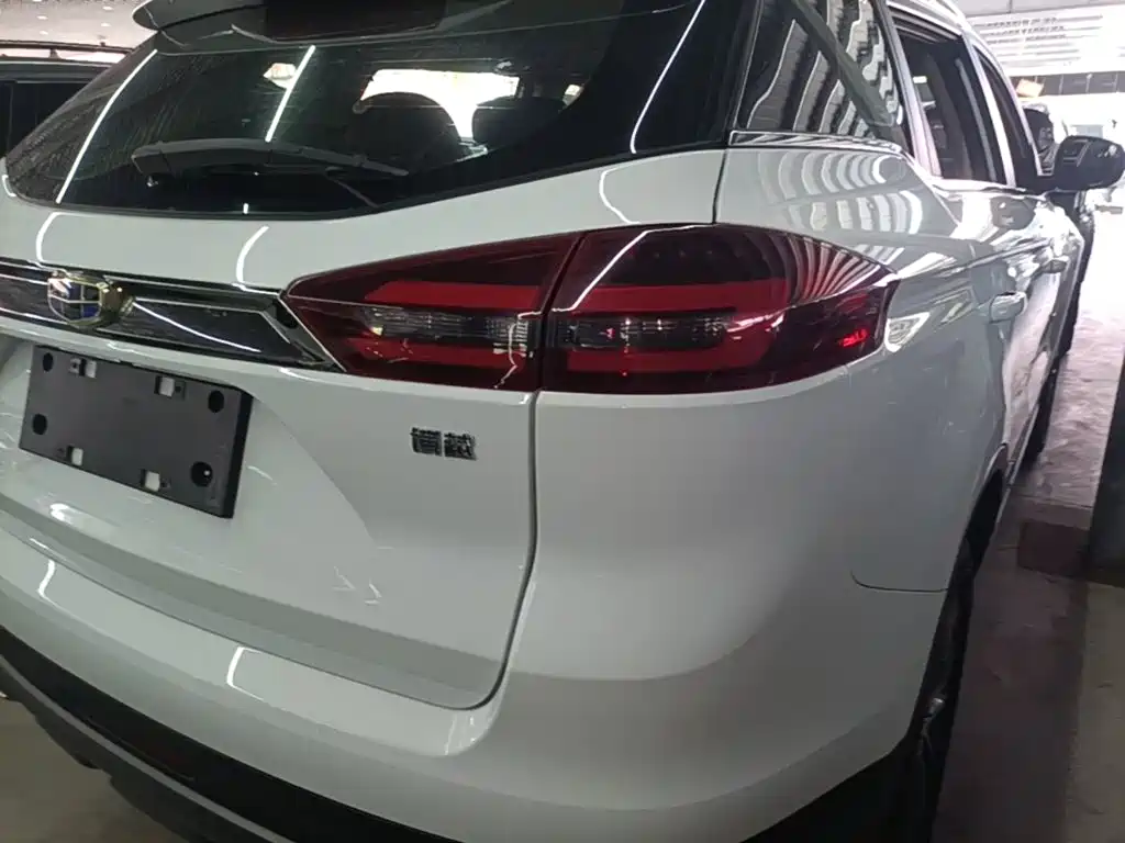 Geely Boyue — миниатюра 8