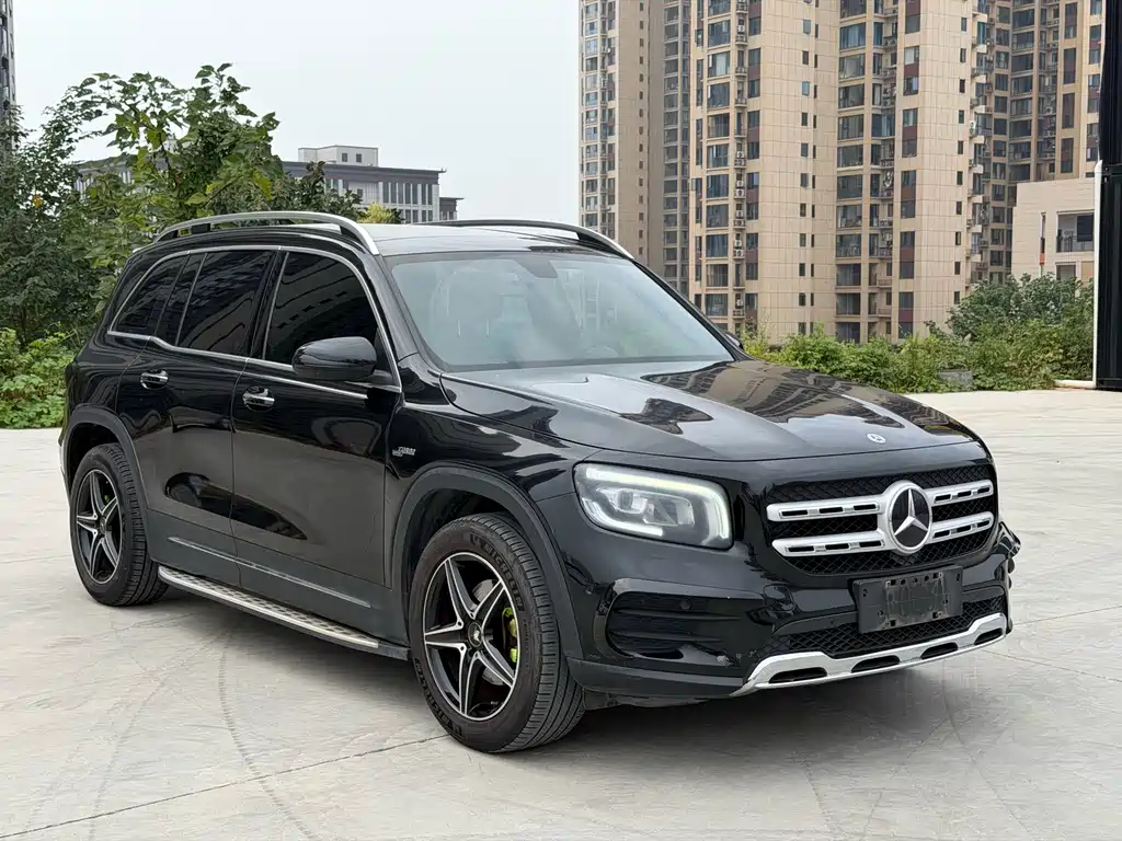 Mercedes-Benz GLB — миниатюра 3