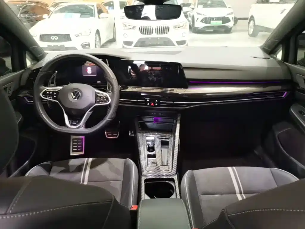 Volkswagen Golf — миниатюра 10