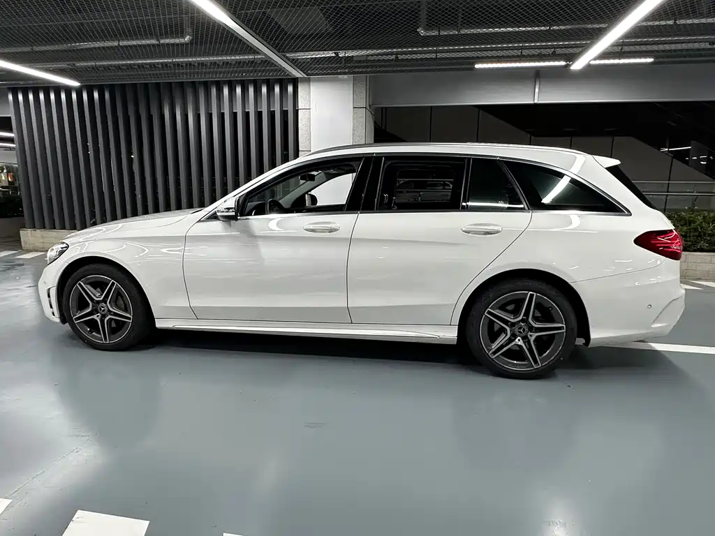 Mercedes-Benz C-Class (Import) — миниатюра 7