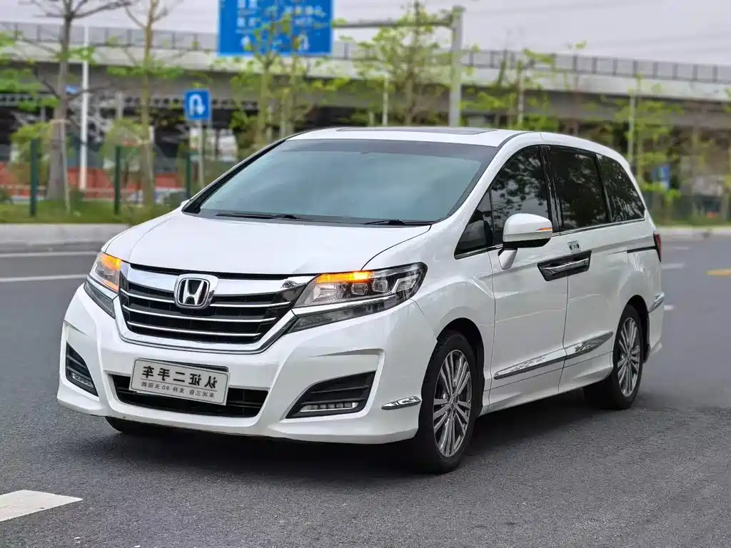 Honda Elysion 2017