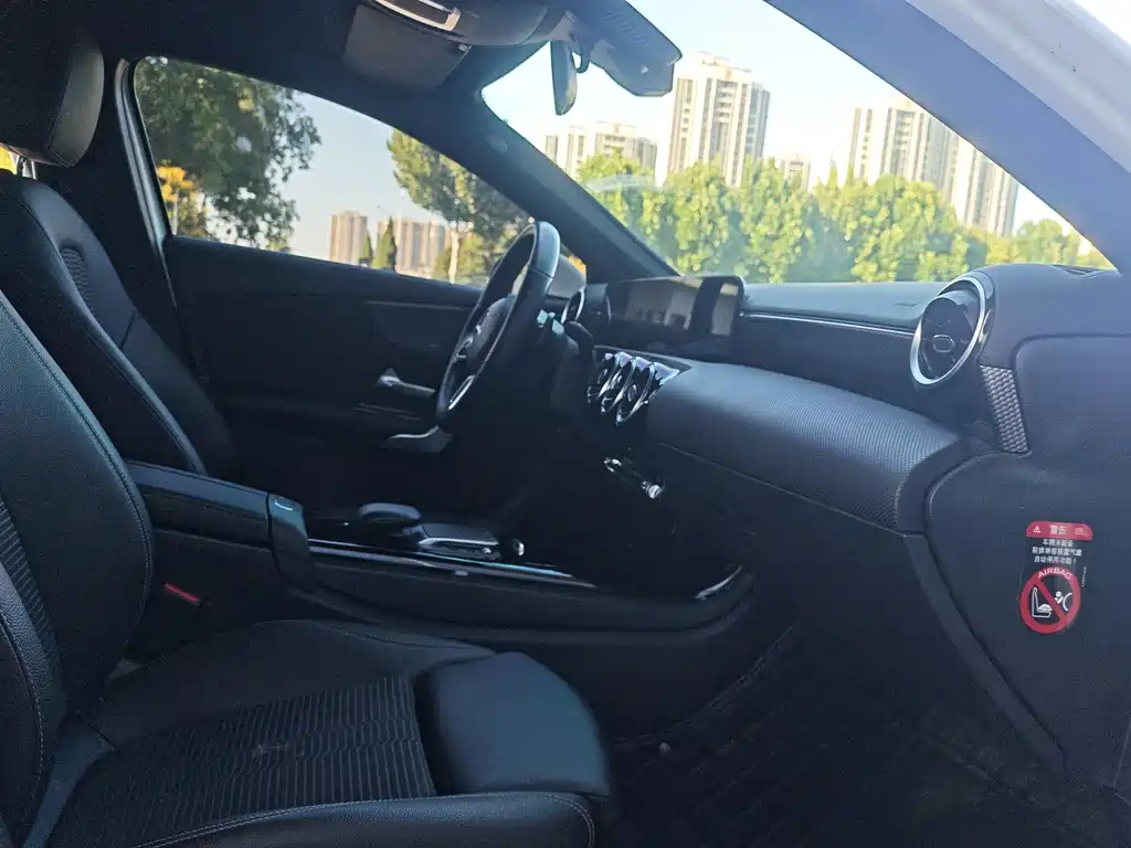 Mercedes-Benz A-Class (Import) — миниатюра 15