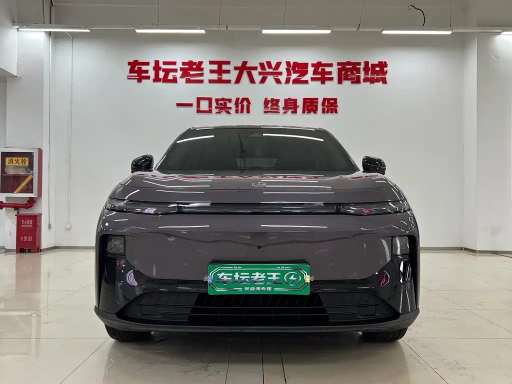 Leapmotor Leapmotor B10 — миниатюра 2