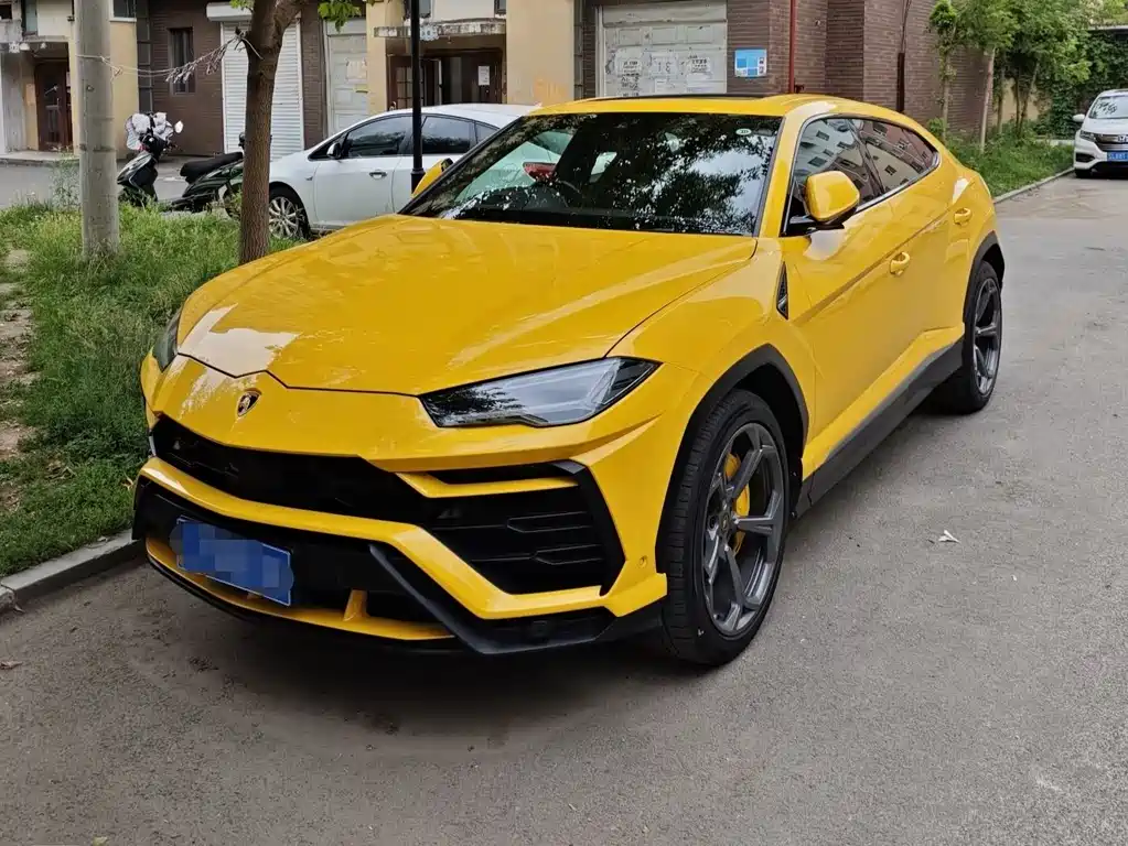 Lamborghini Urus 2023