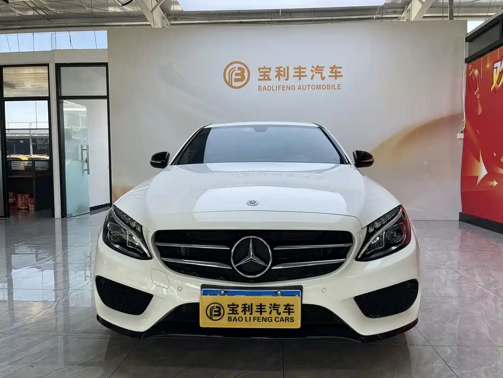 Mercedes-Benz C-Class — миниатюра 2