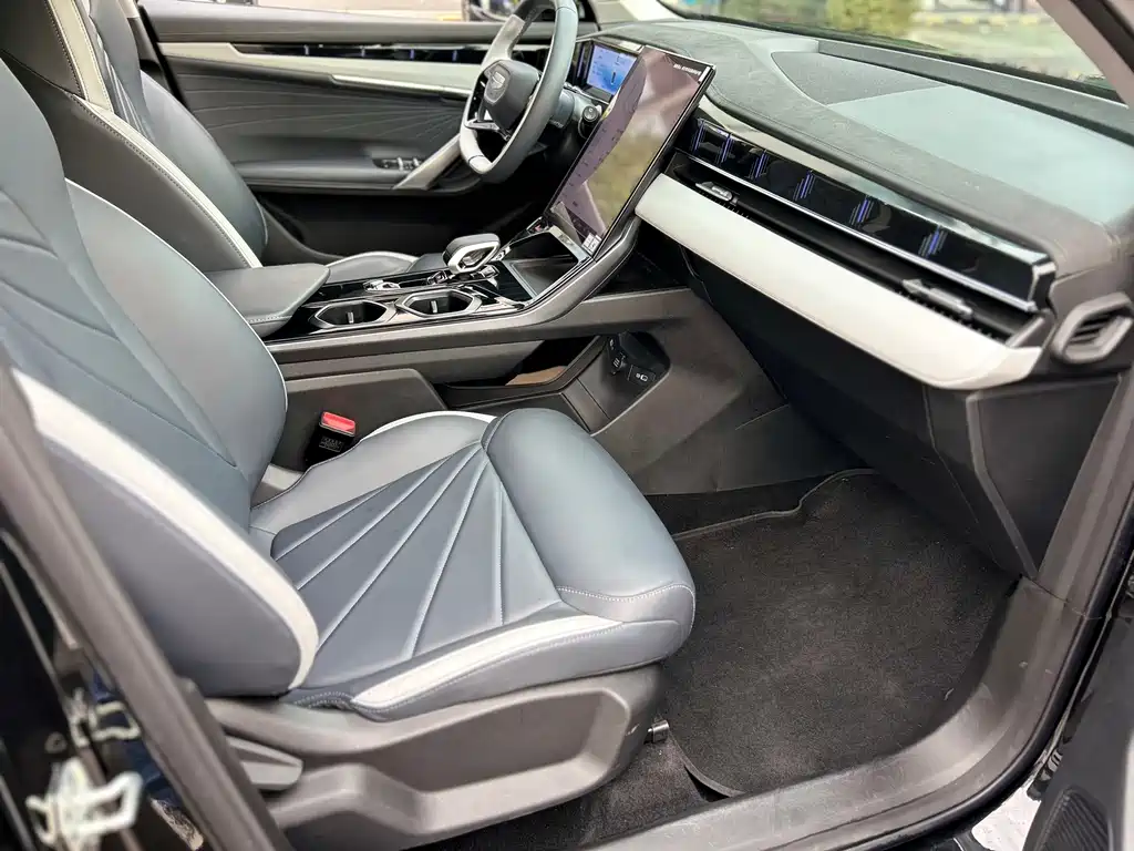 Geely Boyue L — миниатюра 16