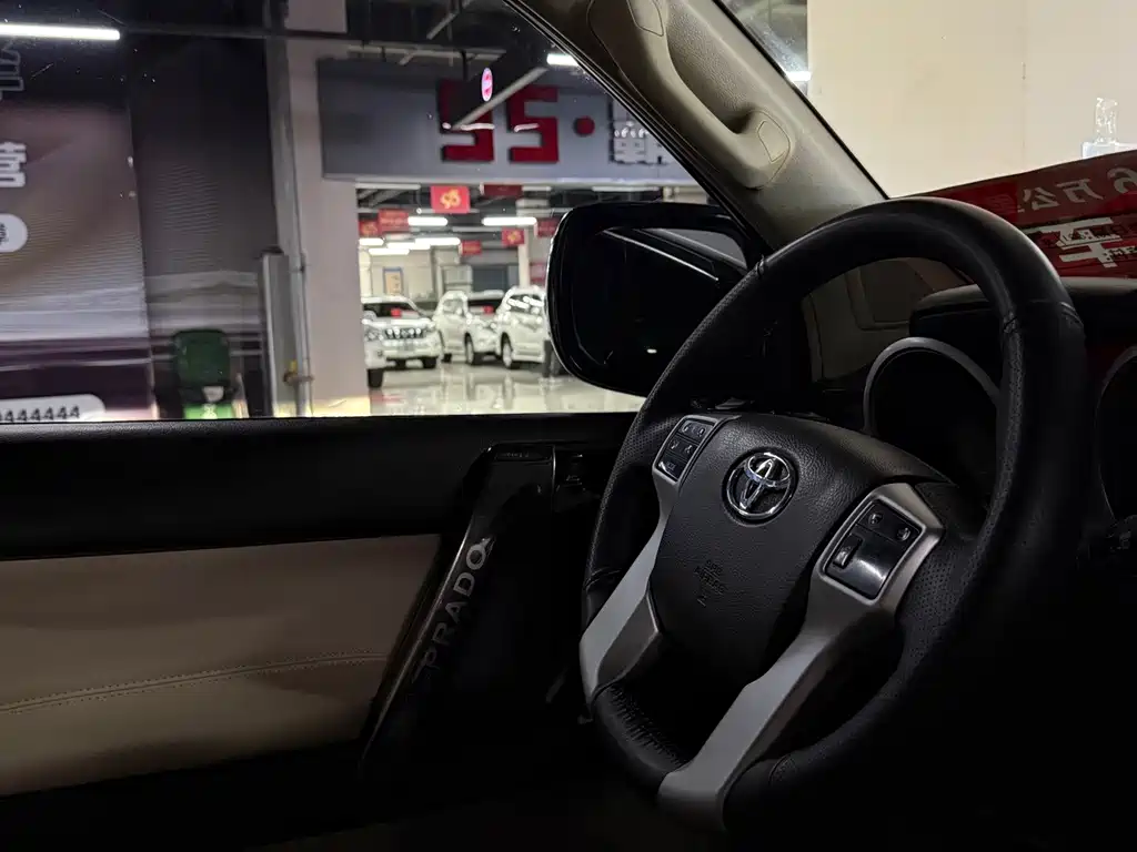 Toyota Prado (Import) — миниатюра 12