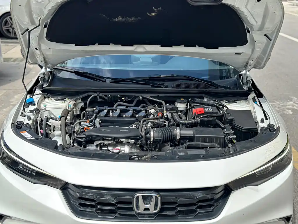 Honda Integra 240TURBO CVT Night Vision · Tech Edition, фото 4