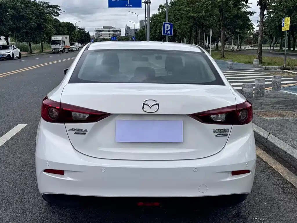 Mazda 3 Axela — миниатюра 4