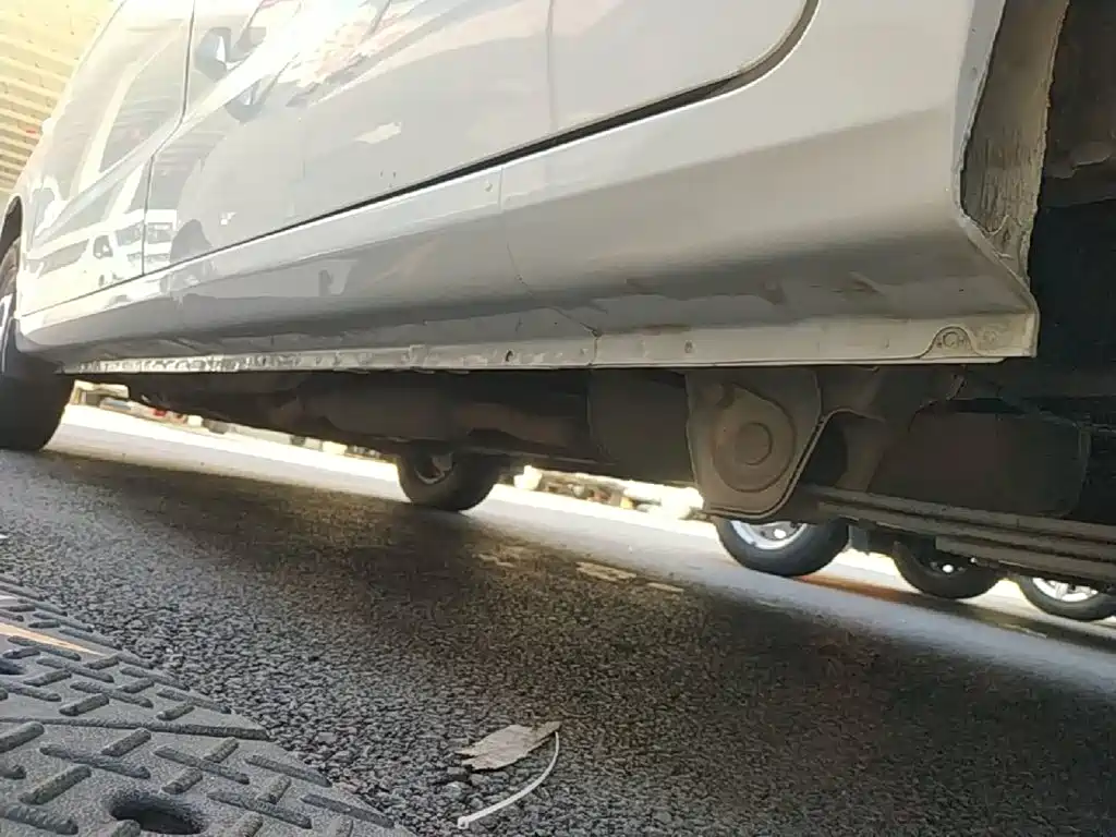 Wuling Hongguang V — миниатюра 22