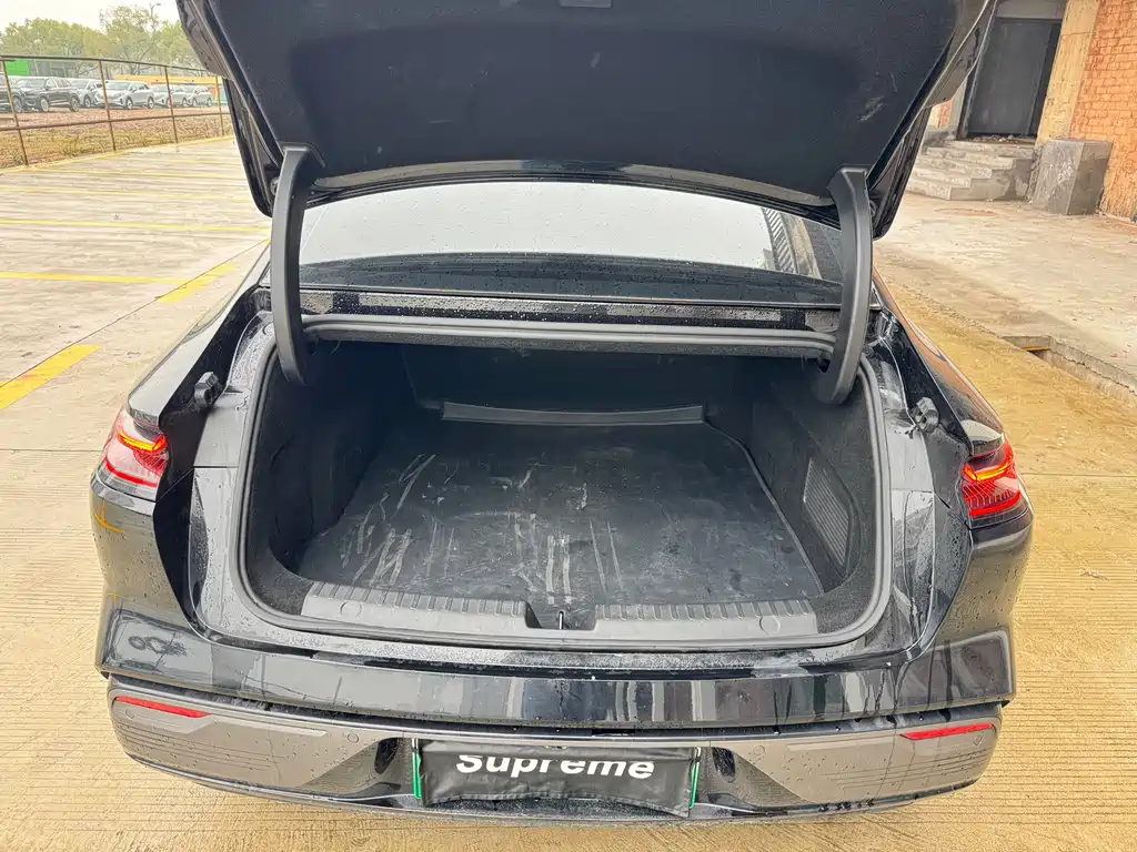 GEELY GALAXY GALAXY SPARKLE 8