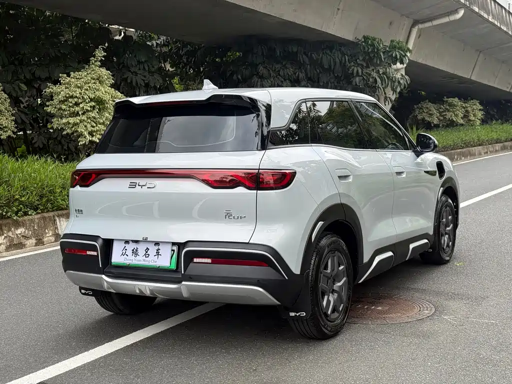 BYD Yuan UP — миниатюра 6