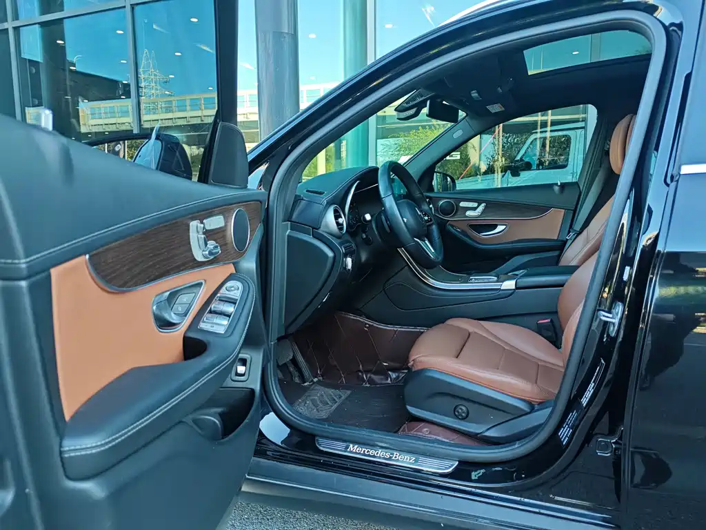 Mercedes-Benz GLC — миниатюра 4