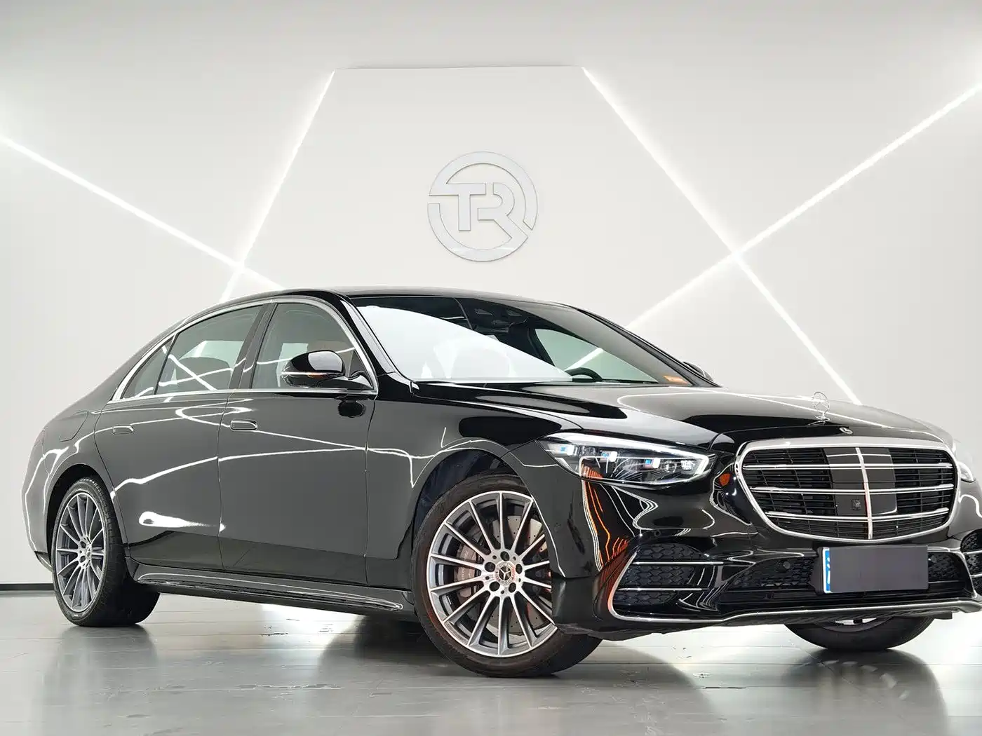 Mercedes-Benz S-class id 4546047 из Китая 24