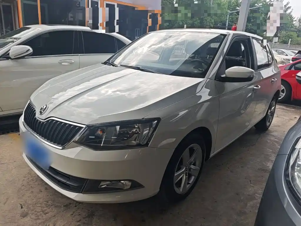 Skoda Fabia — миниатюра 2