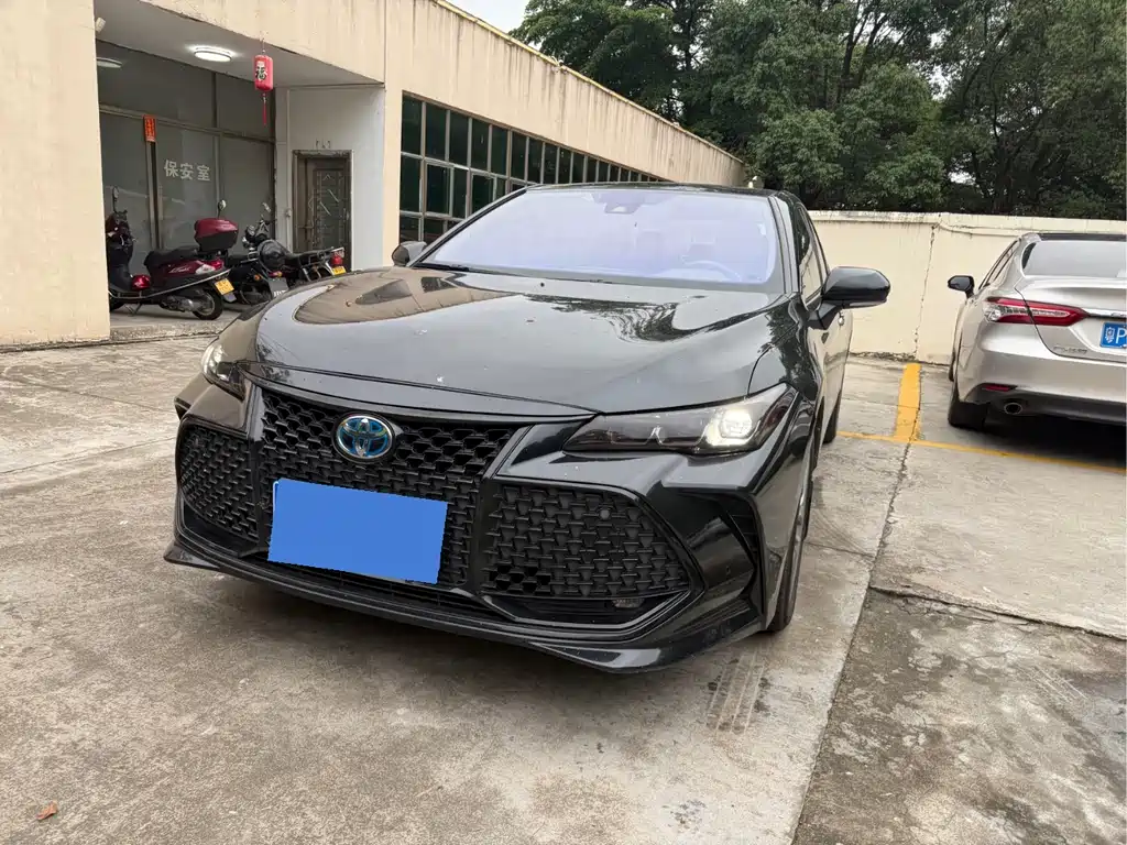 Toyota Avalon 2021