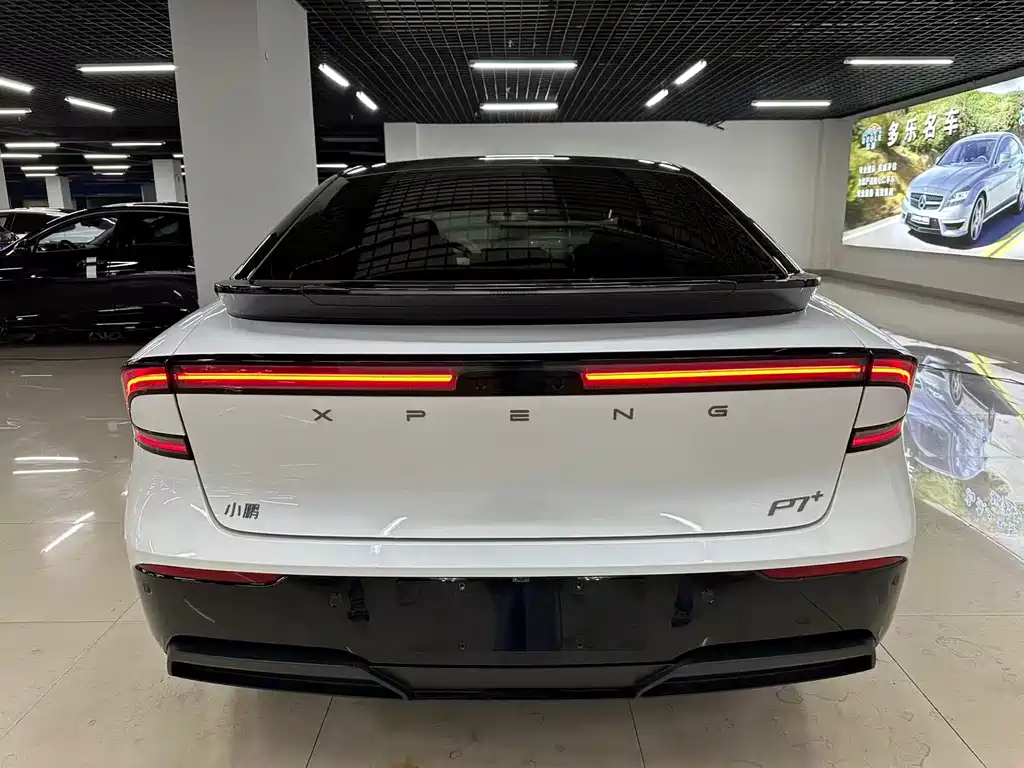 XIAOPENG P7+