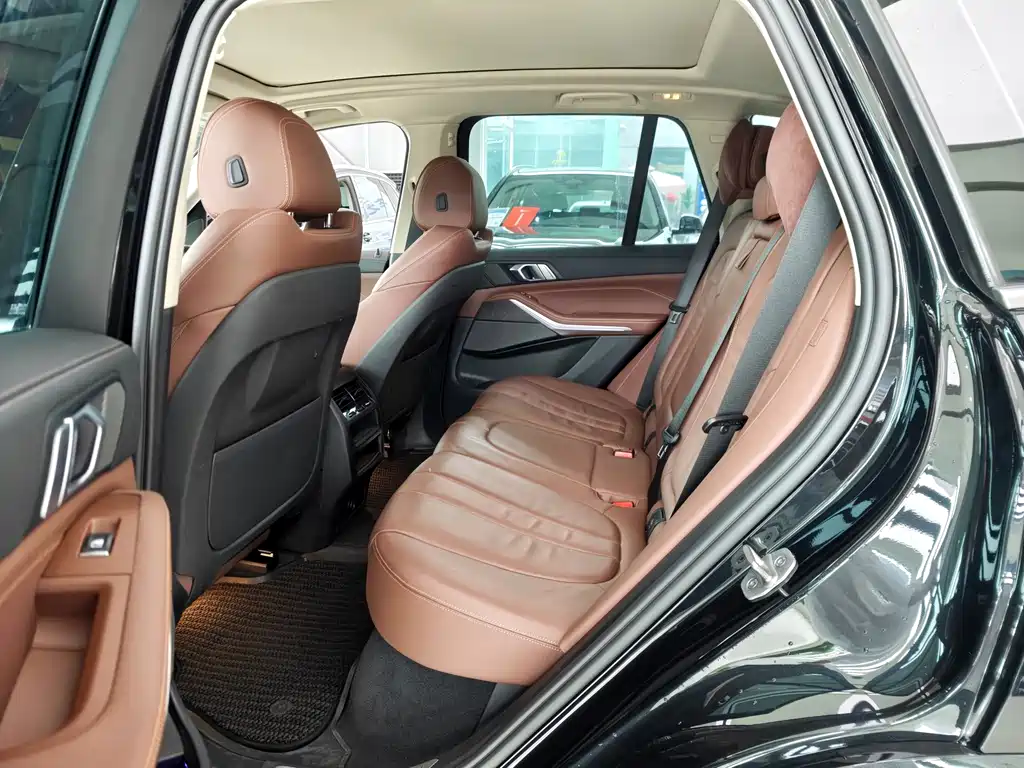 BMW X5 (Import) — миниатюра 14