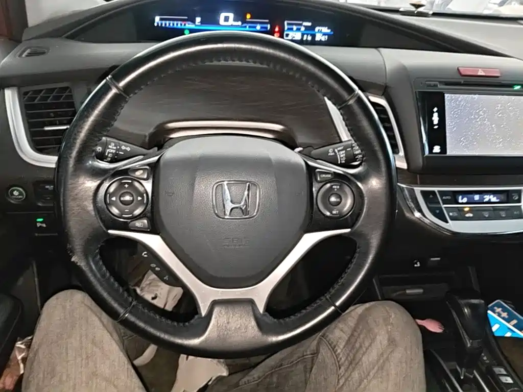 Honda Jade — миниатюра 11